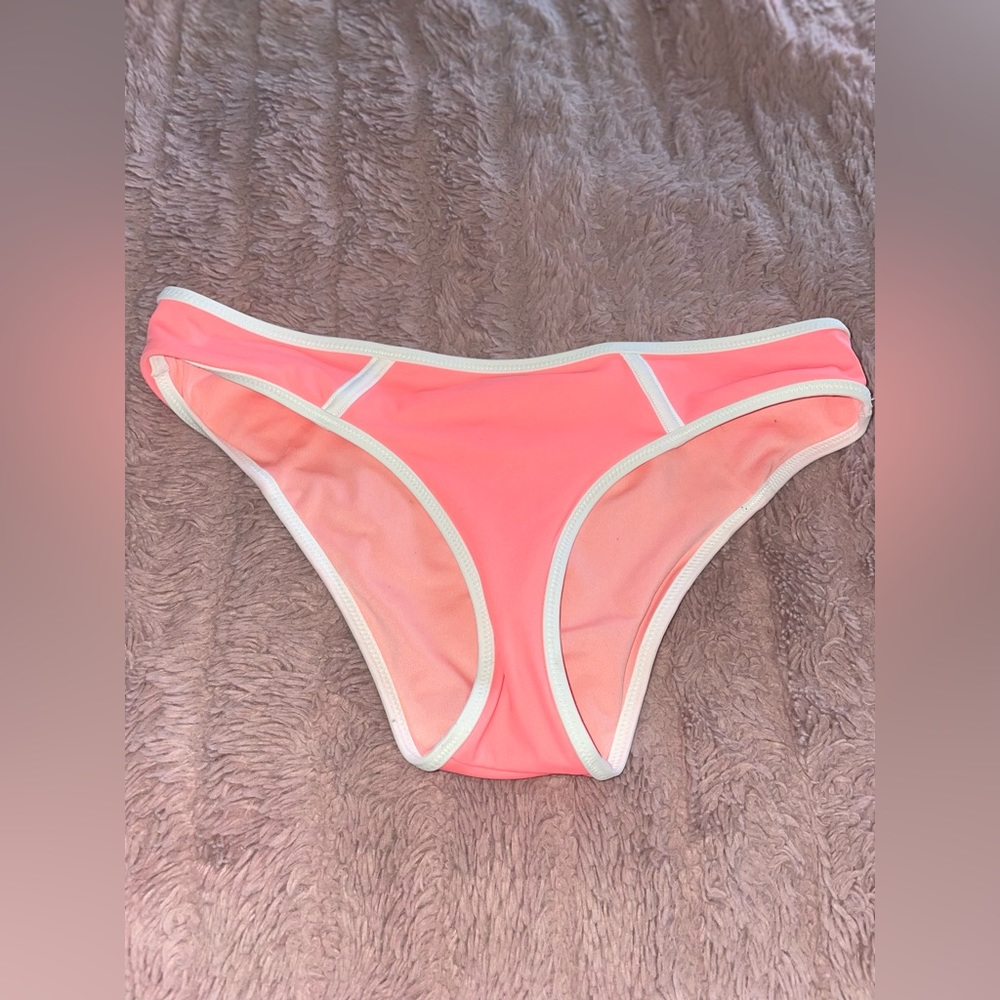 Victoria’s Secret Neon Orange Swim Suit Bottoms🍊🧡✨